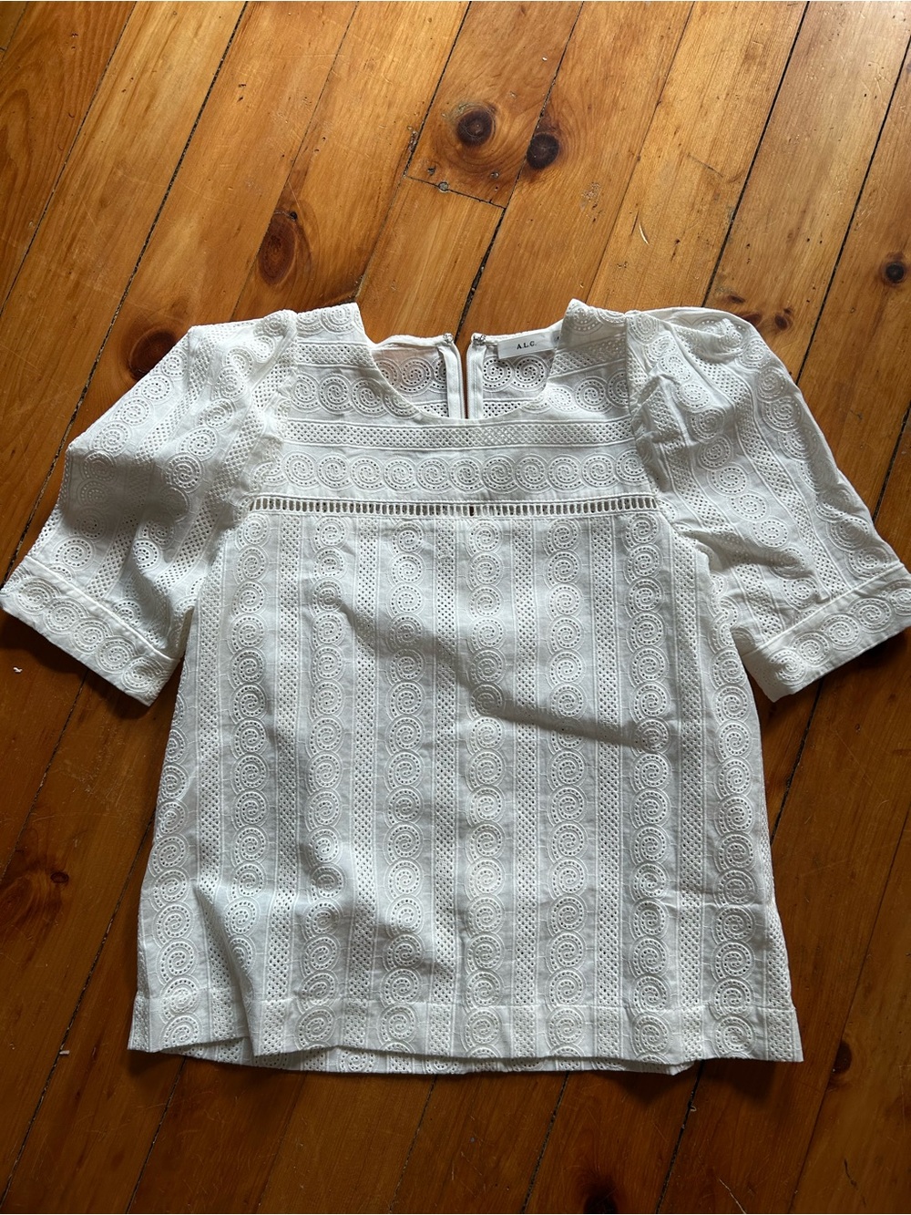 ALC cotton ecru white eyelet swirl blouse cotton 4